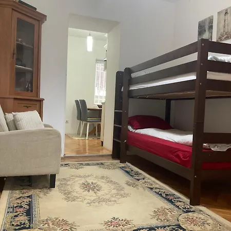 Garaplina No 1 Apartamento